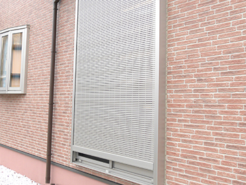 �d���J��